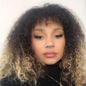 Meet your Posher, Britt